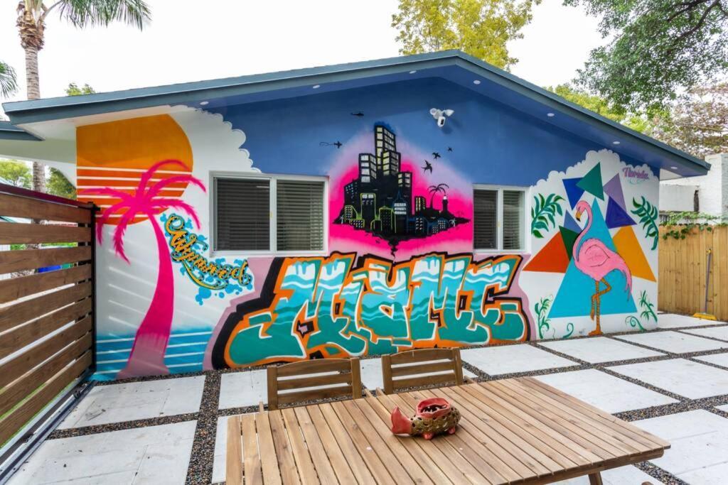 Villa Casa Madeira @ The Heart Of Miami Design District Exterior foto